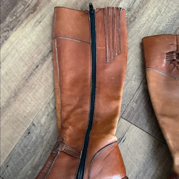 Vintage Tan Leather Heeled Boots Size 7.5 M - Picture 3 of 8